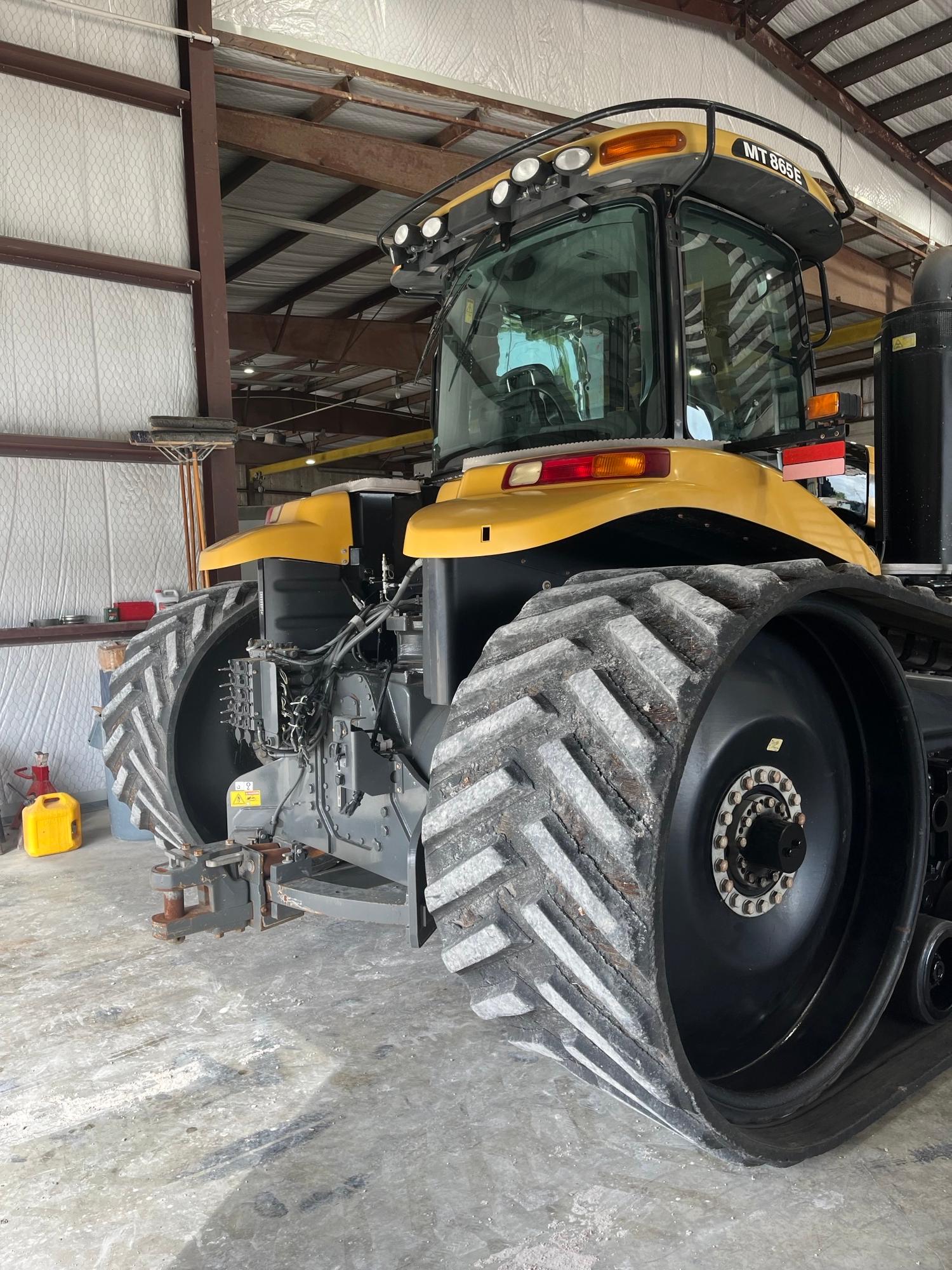 2015 CHALLENGER MT865E