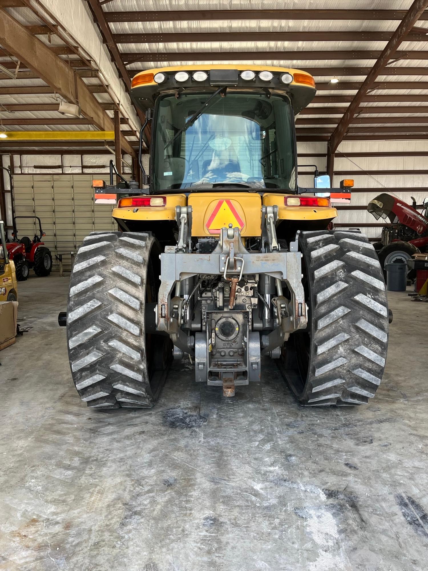 2013 CHALLENGER MT765D