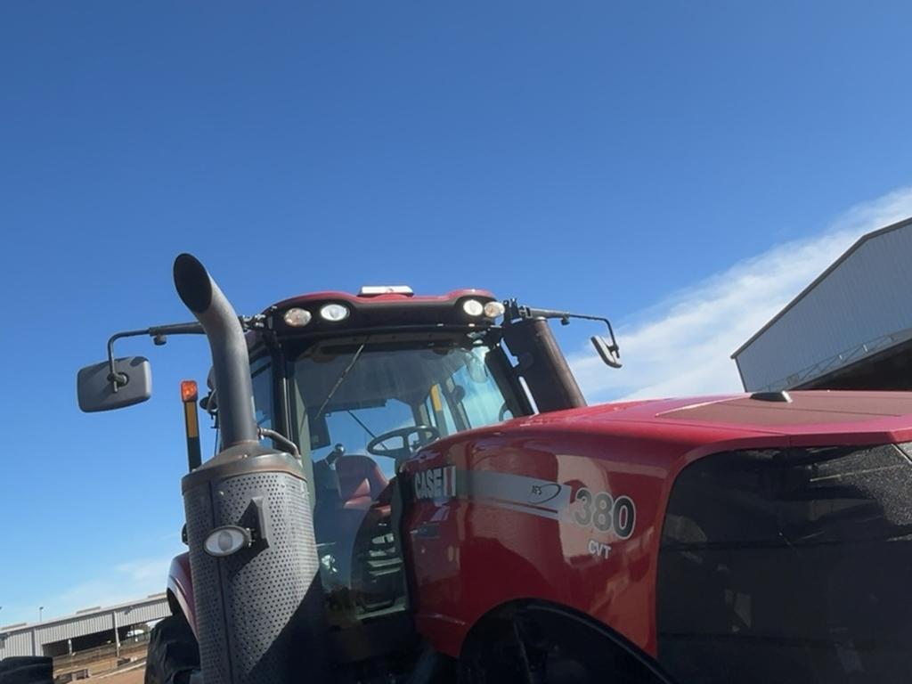 2019 Case-IH MAG380CVTT4B