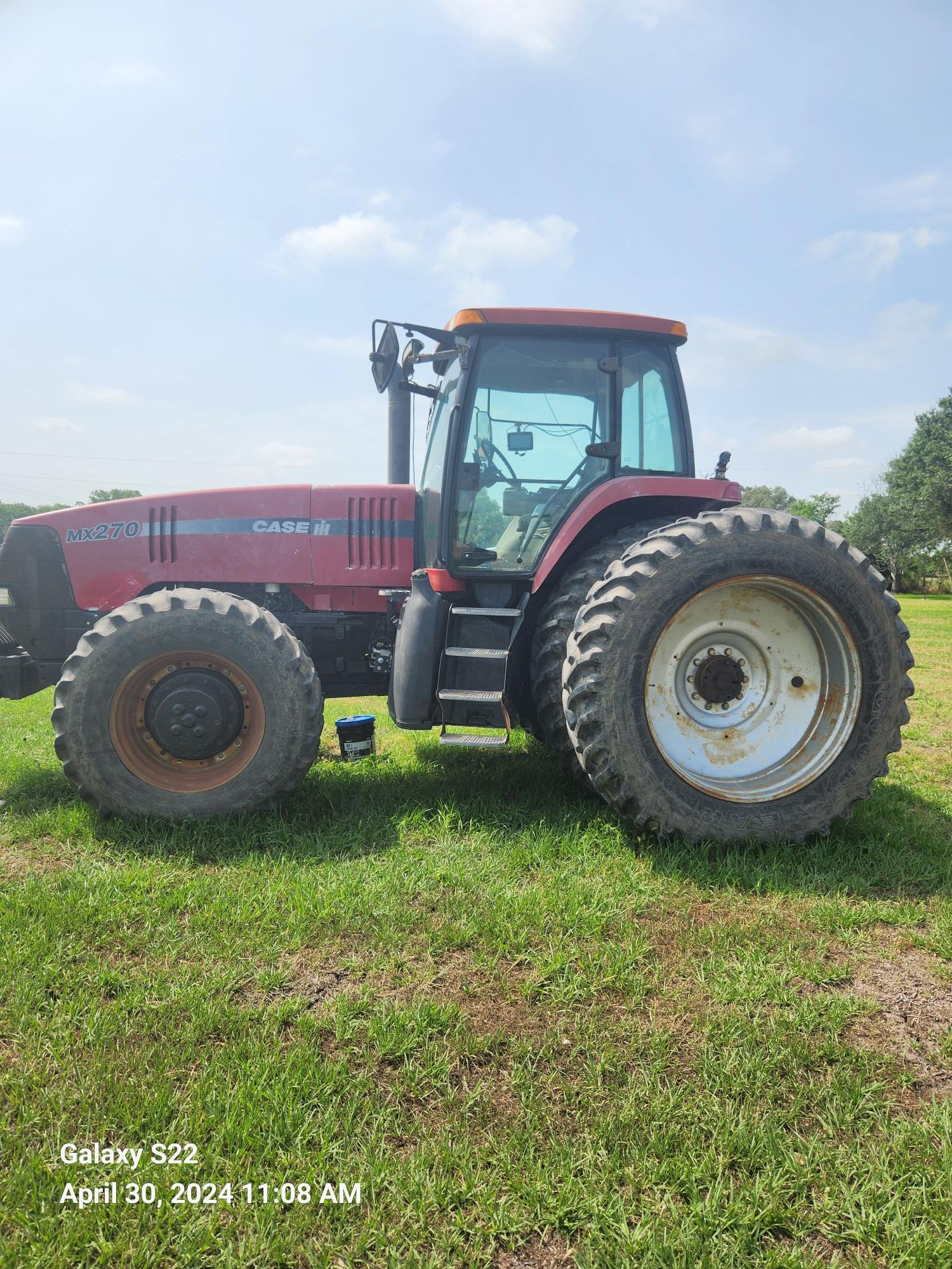 2002 Case-IH MX270