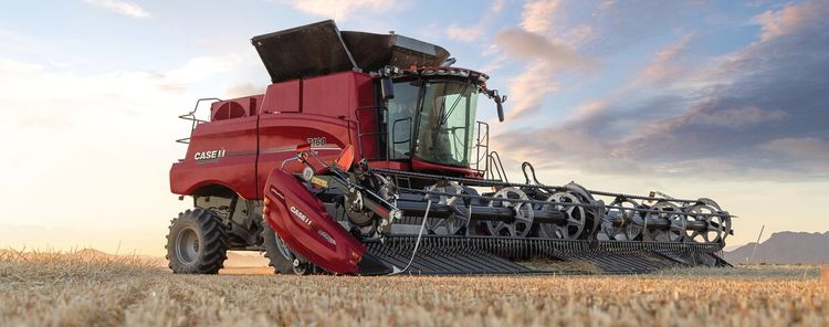 Case IH Axial-Flow 160 Series Combines