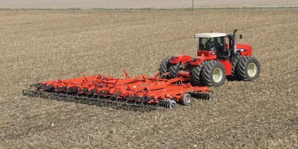 KUHN High-Speed Vertical Tillage